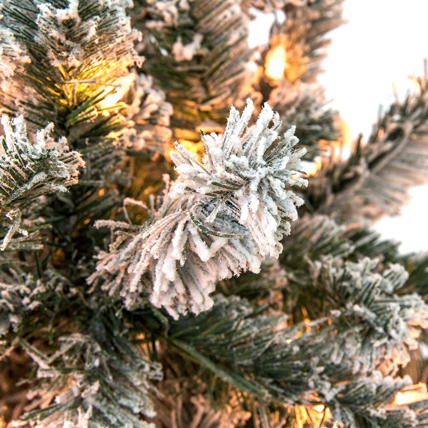 Abaseen 6FT Christmas Tree with Snow and Lights zoom