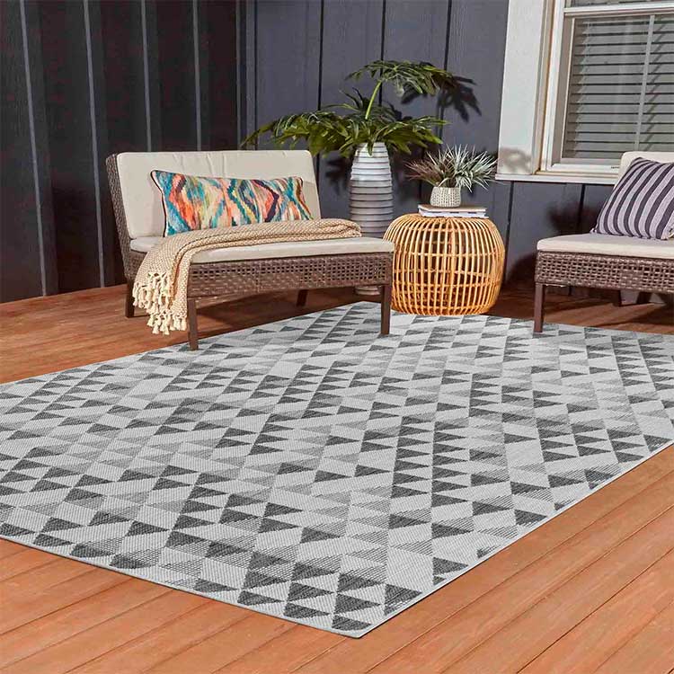 Abaseen Sky Triangle Grey Rugs - Indoor / Outdoor Main 2