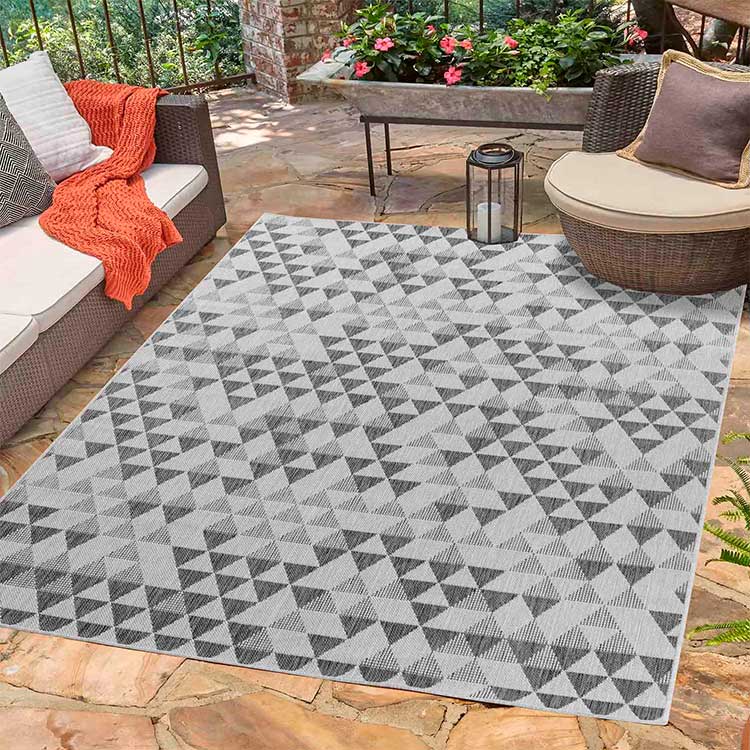 Abaseen Sky Triangle Grey Rugs - Indoor / Outdoor Main 